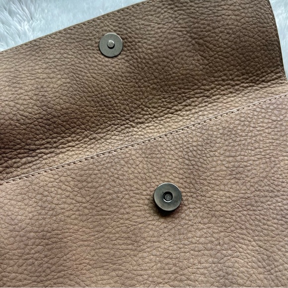 Wristlet - Picture 4 of 10